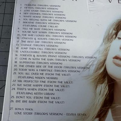 Taylor Swift FEARLESS TAYLORS VERSION.  SEALED!!!