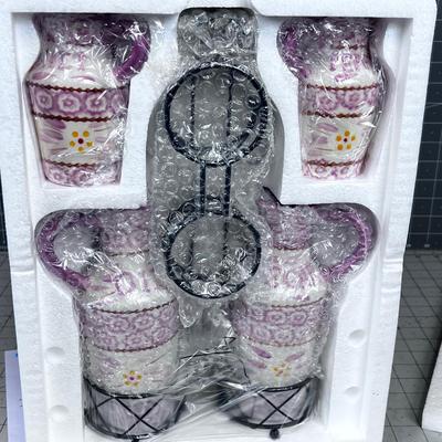 TEMPTATIONS Oil & Vinegar Caddy with Salt & Pepper