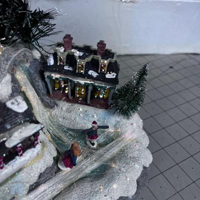 AMAZING! Christmas Sledding Village. Fiber optics Light UP
