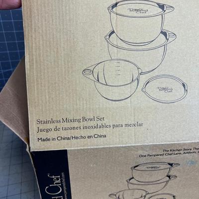 Pampered Chef NEW Stainless Steel Mixing Bowl Set