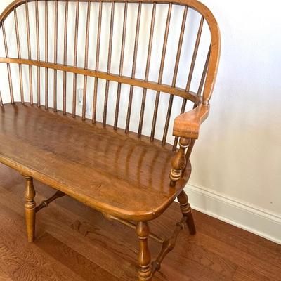 ETHAN ALLEN Windsor Style Maple Bench
