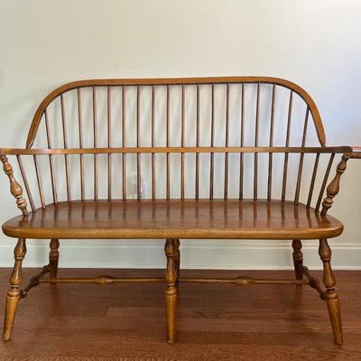 ETHAN ALLEN Windsor Style Maple Bench