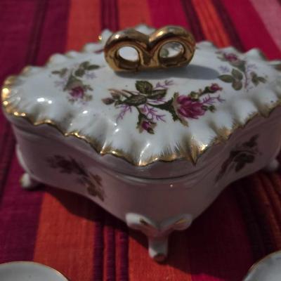 Vintage Porcelain Jewelry Box with (2) Ring Dishes