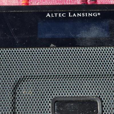 Altec Lansing In Motion im600 ipod Portable Audio System