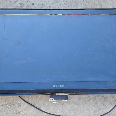 Dynex 32" Flat-screen LCD TV