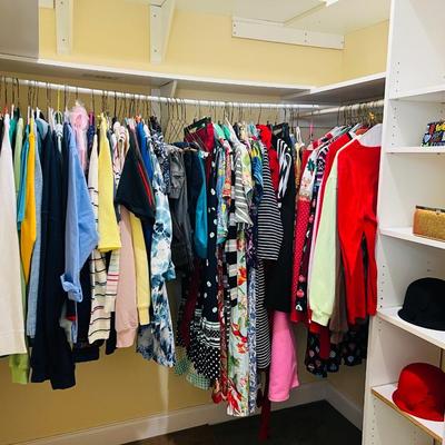 Ladies Closet Deal