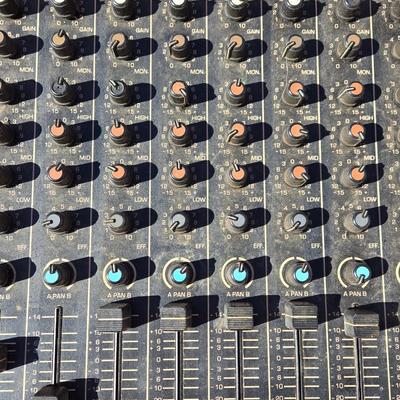 PEVEY MD-12 Mixer Board