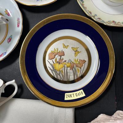 Fine China handpainted antiques