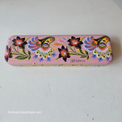 Brighton container