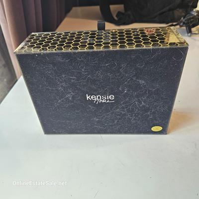 Kensey jewelry box