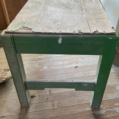 Vintage Table needs at top