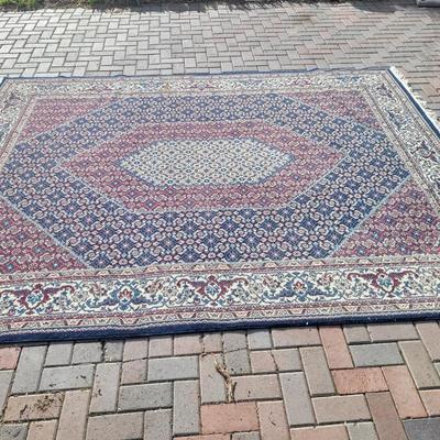 2 Persian styled rugs 1 large 1 smaller