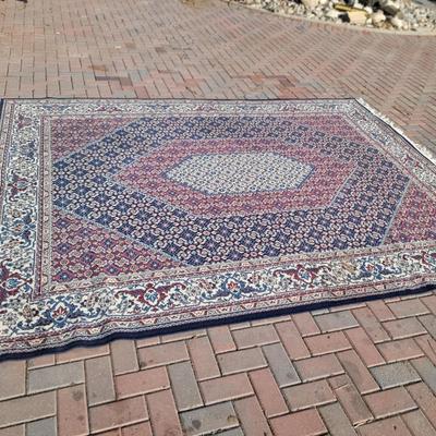 2 Persian styled rugs 1 large 1 smaller