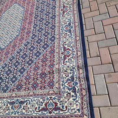 2 Persian styled rugs 1 large 1 smaller