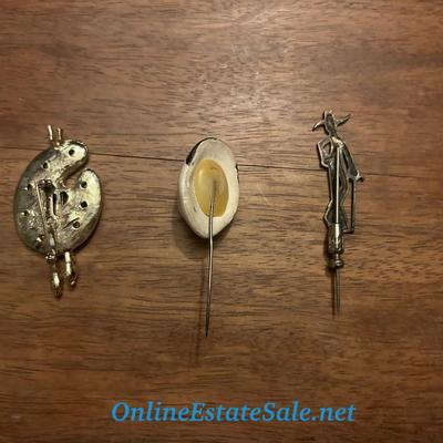 SET OF 3 VINTAGE PINS