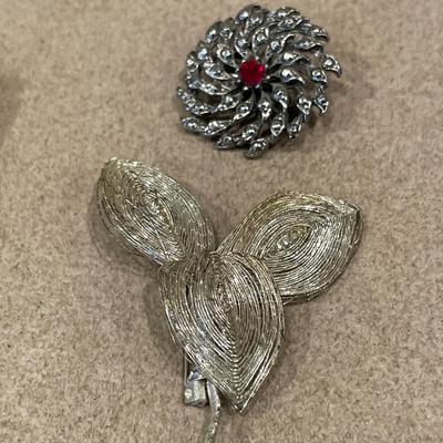 Art deco brooch and 2 vintage brooches