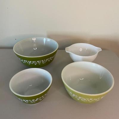 Vintage Pyrex Redesigned "Spring Blossom" Mixing Bowls