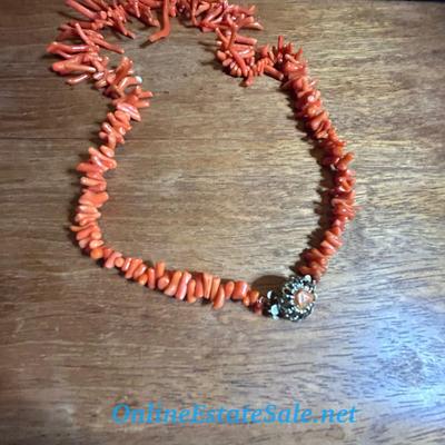 ORANGE NECKLACE