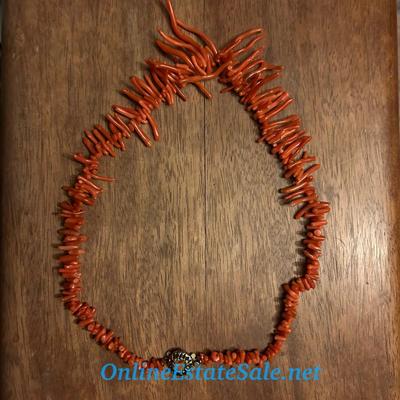 ORANGE NECKLACE