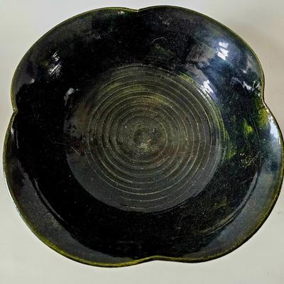 Japanese 1800s Metallic-looking Bowl Set Raku Glaze in beautiful form