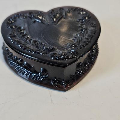 Black Glass Heart Box