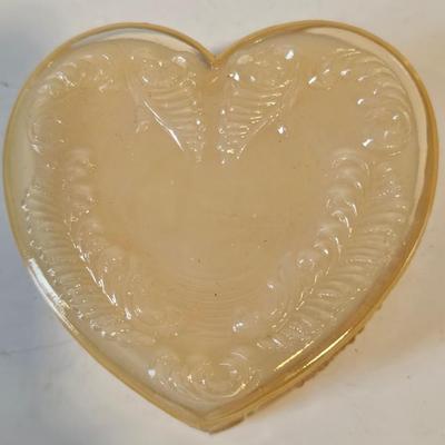 Peachy Off White Heart Shaped Box