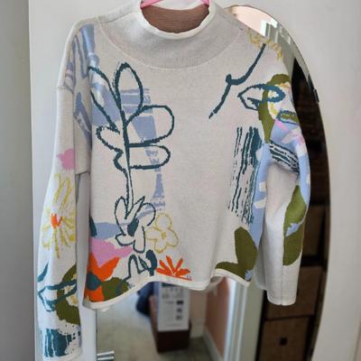 Abstract flower Tshirt