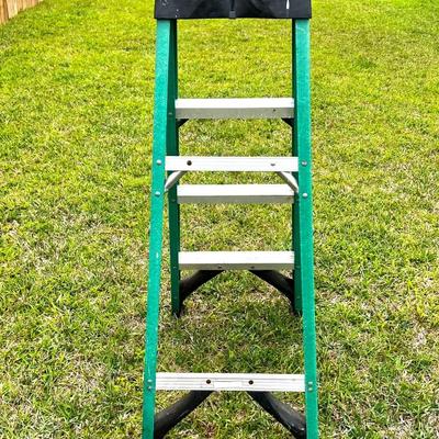 4 Ft. Werner Step Ladder - 225 lbs. Load Capacity