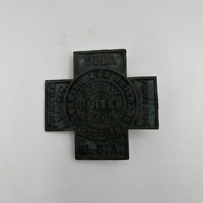 Grave Marker of Spanish War Veterans 1898-1902 Army United Navy