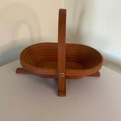 Deep Spring Collapsible Wood Spiral Cut Oval Basket