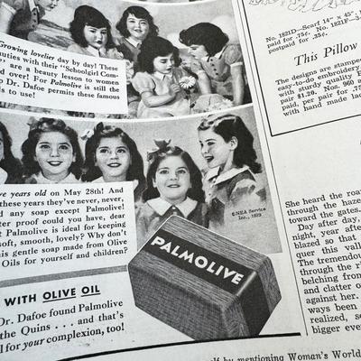 LOT 20 - Woman's World Magazine 1938
