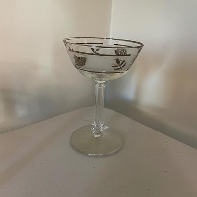 Set of 4 Vintage Libbey Silver Foliage Champagne / Wine Glasses
