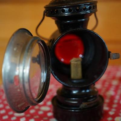 DIETZ EUREKAS BUGGY OR AUTO LANTERNS W/RED LENS MOUNTS INTACT