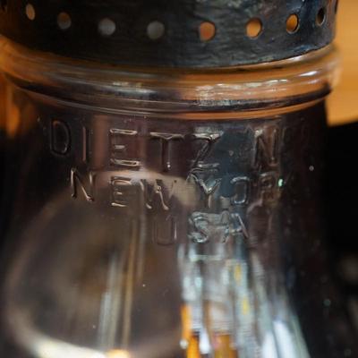 ANTIQUE DIETZ BEACON RAILROAD LANTERN