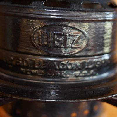 ANTIQUE DIETZ BEACON RAILROAD LANTERN