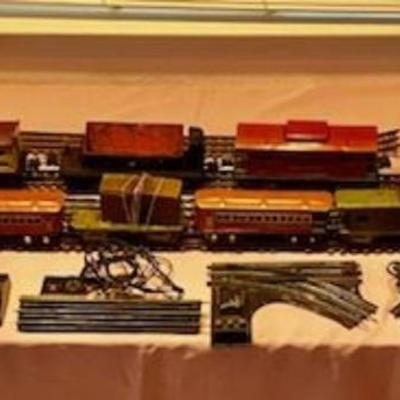 Vintage Lionel Trains And Accessories