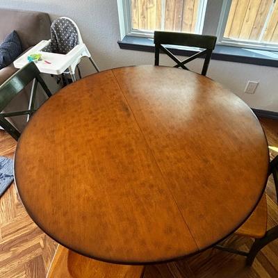 Kitchen Table with Set of 6 Chairs