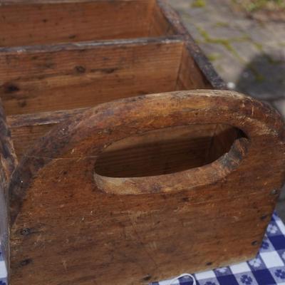 PRIMITIVE PINE DIVIDED HARDWARE BOX. NATURAL WOOD