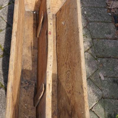 ANTIQUE PRIMITIVE RUSTIC TOOL BOX OF PINE WOOD. RESTORED AND CLEANED TO NATURAL