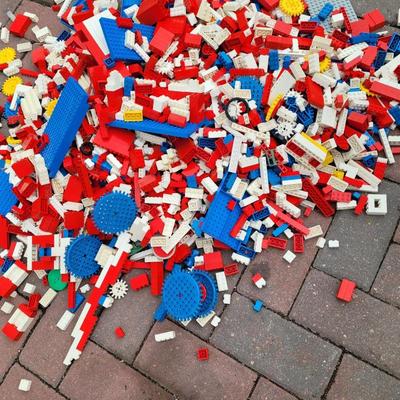 Large lot of leggos with cardboard barrel