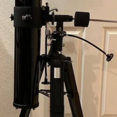 Celestron 4 1/2 Inch Newtonian Telescope