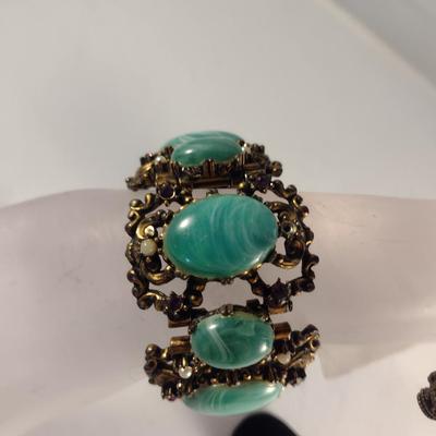 Ornate Faux Stone and Pearl Bracelet and Earring Set (#1)