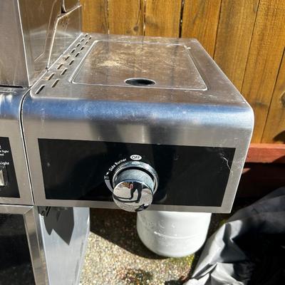 Outdoor Gas Grill with Cover