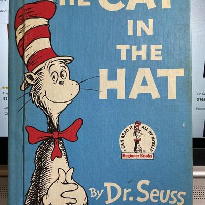 Vintage Dr Seuss "The Cat in the Hat" Beginners Book in Good Preowned Condition as Pictured.