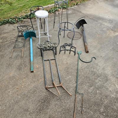 Assorted Plant Stands & Hose Holders (G2-JS)
