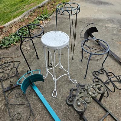 Assorted Plant Stands & Hose Holders (G2-JS)