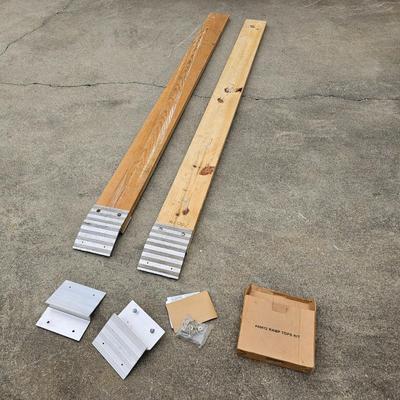 Wooden Car Ramps (G2-JS)