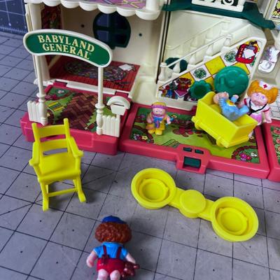 Tiny Cabbage Patch Playhouse 