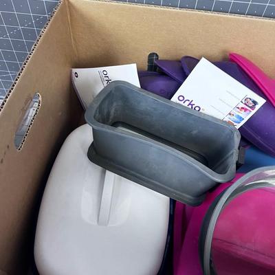 Ginormous SILICON Cookware and covers