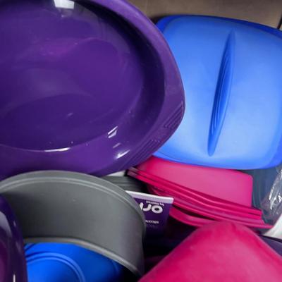 Ginormous SILICON Cookware and covers